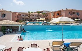 Amareclub Red Sun Village